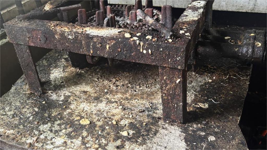 மன்னார் பொது வைத்தியசாலை மற்றும் சிற்றூண்டி சாலையின் அவல நிலை.