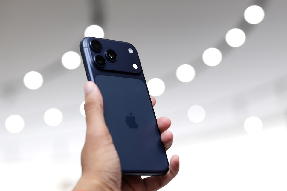 ஐபோன், ஐபேட் பயனர்களுக்கு ஆப்பிள் நிறுவனம் விடுத்துள்ள எச்சரிக்கை!