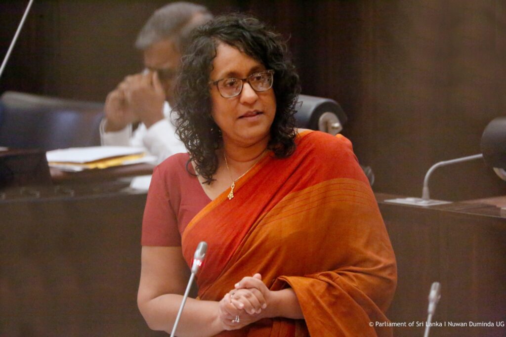 வரலாறு, சித்திரக்கலை பாடங்களில் தமிழர்களின் வரலாறு நீக்கப்படவில்லை!