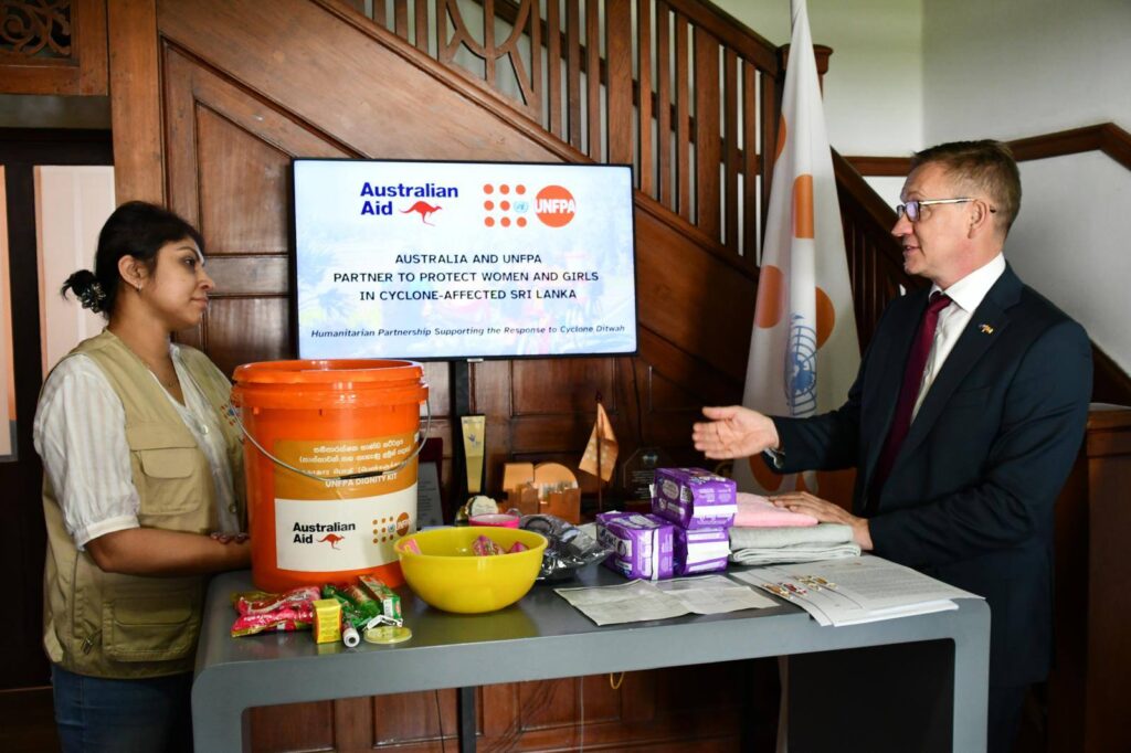 இலங்கைக்கு விஜயம் செய்த ஜூலியன் ஹில்