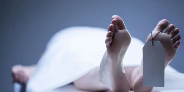 வீடொன்றில் தீ விபத்து ; ஆசிரியர் ஒருவர் உயிரிழப்பு !