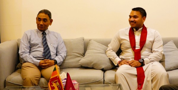 நாமல் ராஜபக்சவுக்கும் மாலைதீவு தூதுவருக்கும் இடையில் சந்திப்பு