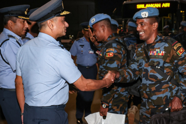 அமைதி காக்கும் பணிக்காக புறப்பட்டுச்சென்ற இலங்கை விமானப்படை