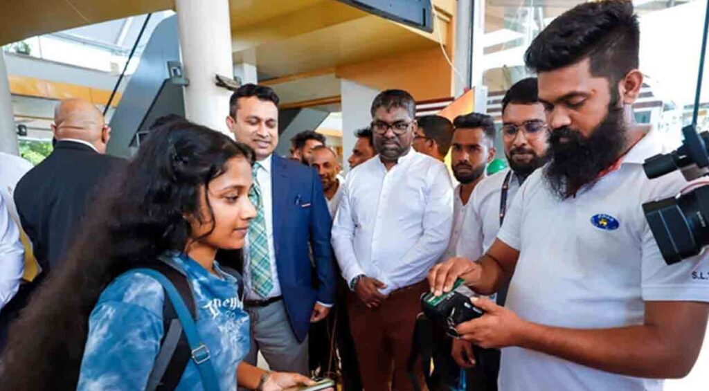 இ.போ.ச பேருந்துகளிலும் வங்கி அட்டை மூலம் பணம் செலுத்தலாம்