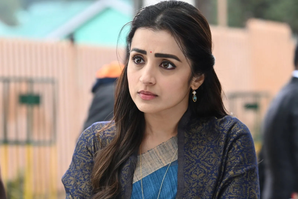 நயினார் நாகேந்திரனுக்கு வக்கில் நோட்டீஸ் அனுப்பினார் திரிஷா