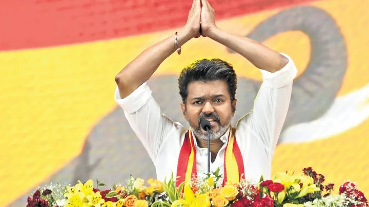 விஜய்க்குப் போட்டியாக களம் இறங்கிய விஜய்