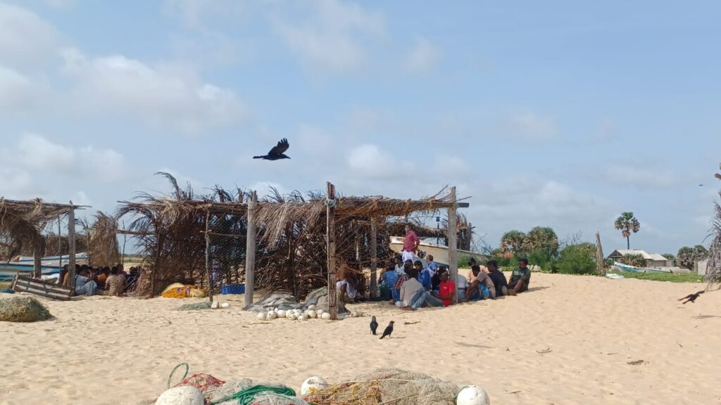 வடமராட்சி கடலில் மாயமான 4 மீனவர்கள்: தேடுதல் பணி தீவிரம்!