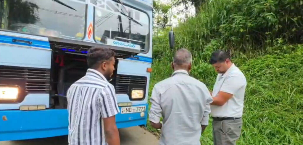 28 வாகனங்களுக்கு காலக்கெடு : அதிகாரிகளிடம் சிக்கிய 40 வாகனங்கள்!