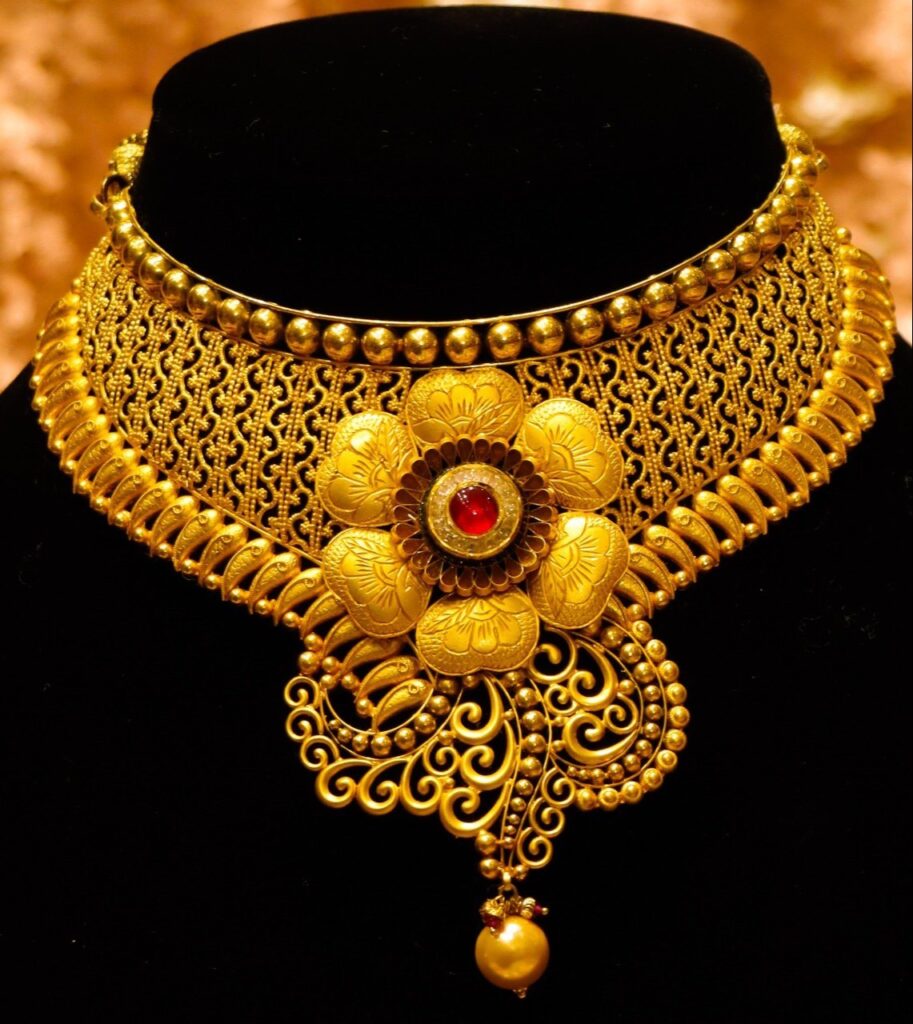 4 லட்சத்தை கடந்த தங்கத்தின் விலை