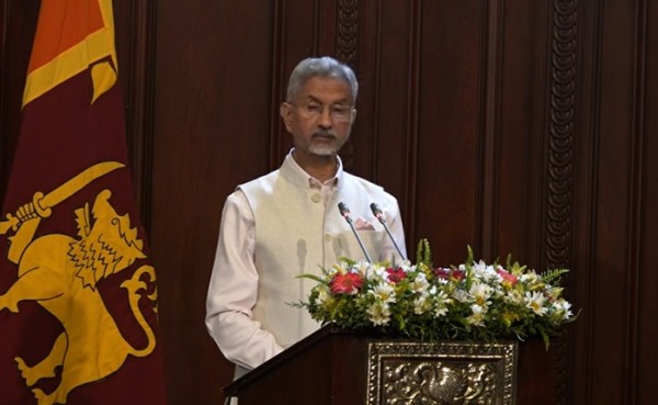 இலங்கைக்கு மேலும் 450 மில்லியன் அமெரிக்க டொலர்களை வழங்கும் இந்தியா!