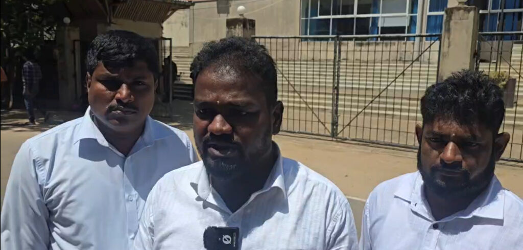 சாவகச்சேரி உப தவிசாளர் பதவி நீக்கல் வழக்கில் இடைக்காலத் தடை வழங்க நீதிமன்றம் மறுப்பு!