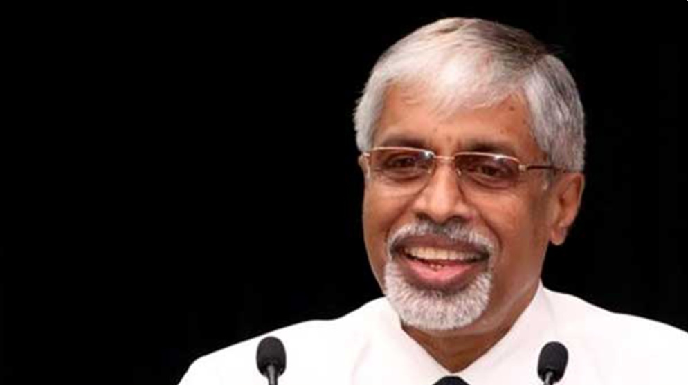 மத்திய மாகாண ஆளுநர் ராஜினாமா!
