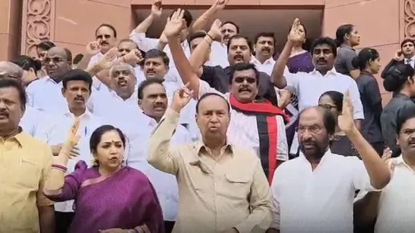 டெல்லி வரை எதிரொலித்த உதயநிதி கைது