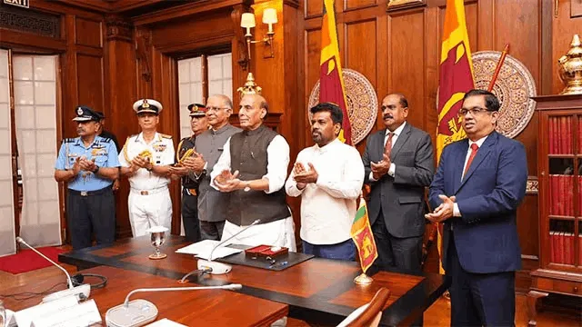 இந்தியாவுடன் மூன்று பாதுகாப்பு ஒபந்தங்களில் கையெழுத்திட்டது இலங்கை