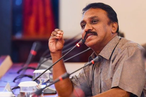 டீசல் விலை அதிகரித்தாலும் பஸ் கட்டணங்கள் அதிகரிக்கப்படமாட்டாது – கெமுனு விஜேரட்ன